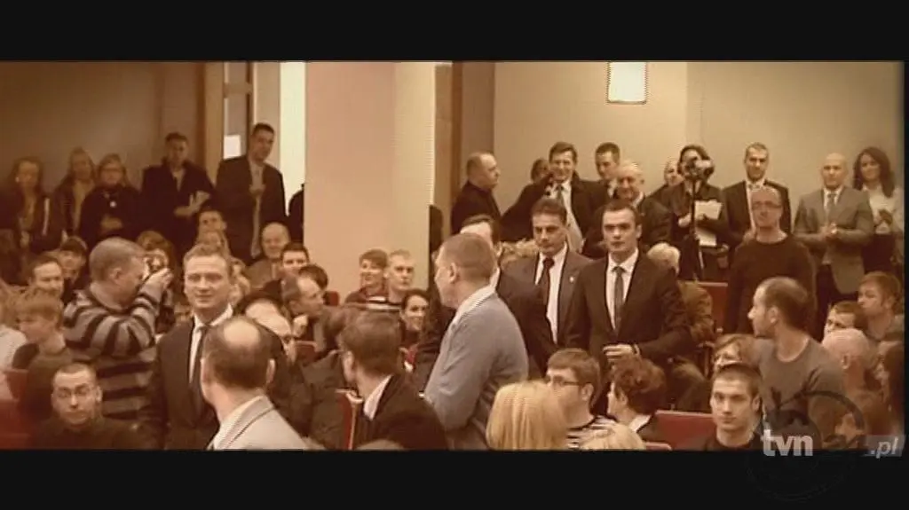 Prawybory zakończone. Kto wygrał? (TVN24)