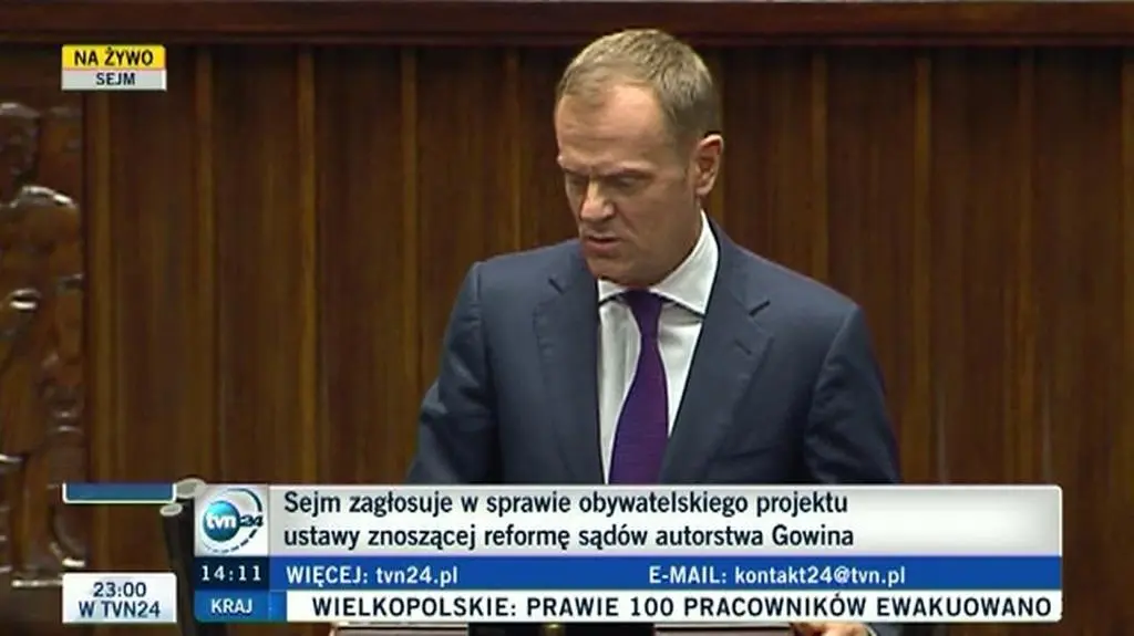 Premier apelował o odrzucenie projektu znoszącego reformę Gowina
