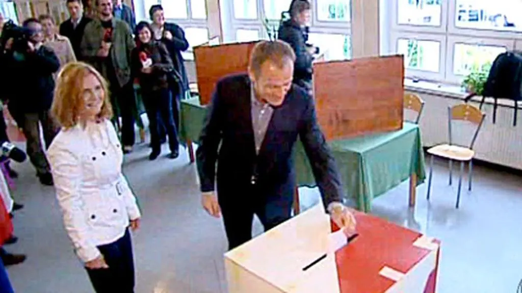 Premier Donald Tusk też oddał swój głos