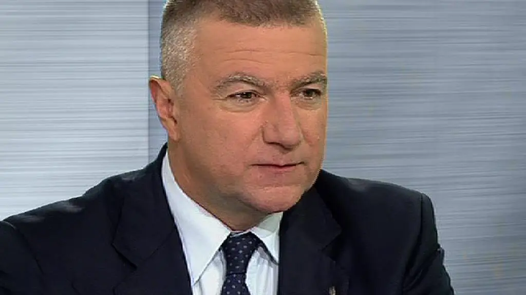 "Premier nigdy nie kłamie"