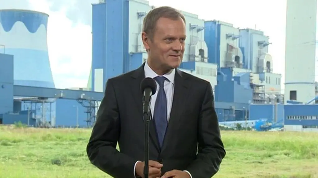 Premier o tańcu feretronów
