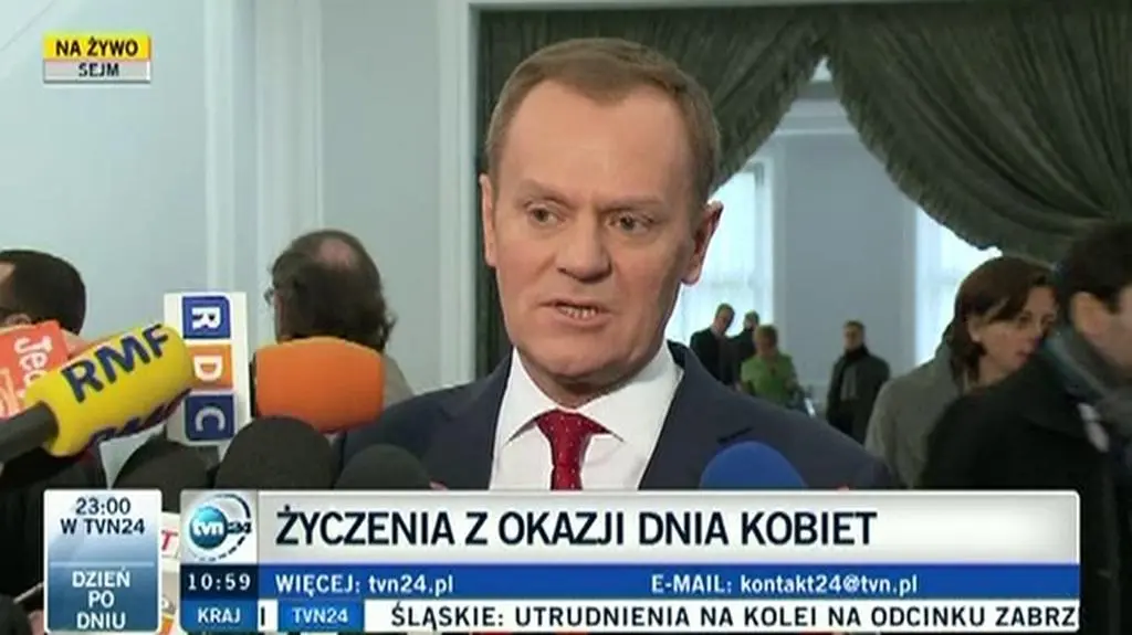 Premier składa życzenia