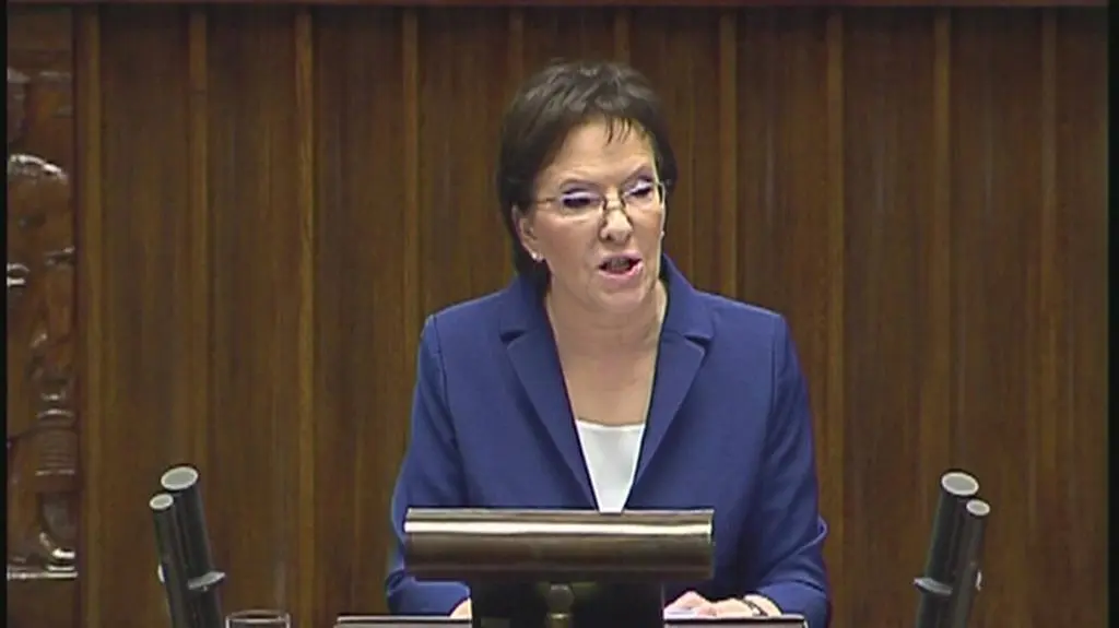 Premier: więcej pieniędzy na żłobki, urlopy rodzicielskie dla wszystkich matek