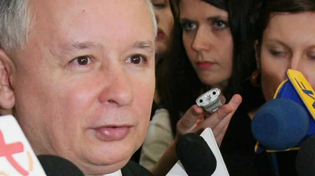 Prezes PiS: Uderzają w CBA, by dokonać zmian