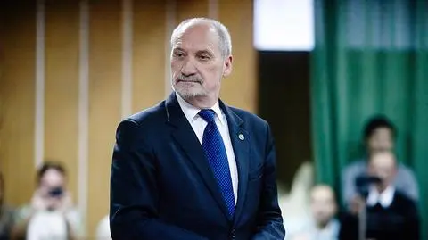 Prezydent wyznaczył Macierewicza na marszałka seniora Sejmu