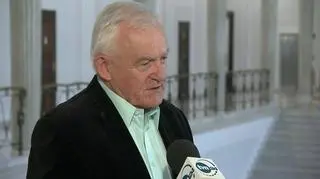 "Prezydent został uderzony z bezpośredniej odległości"