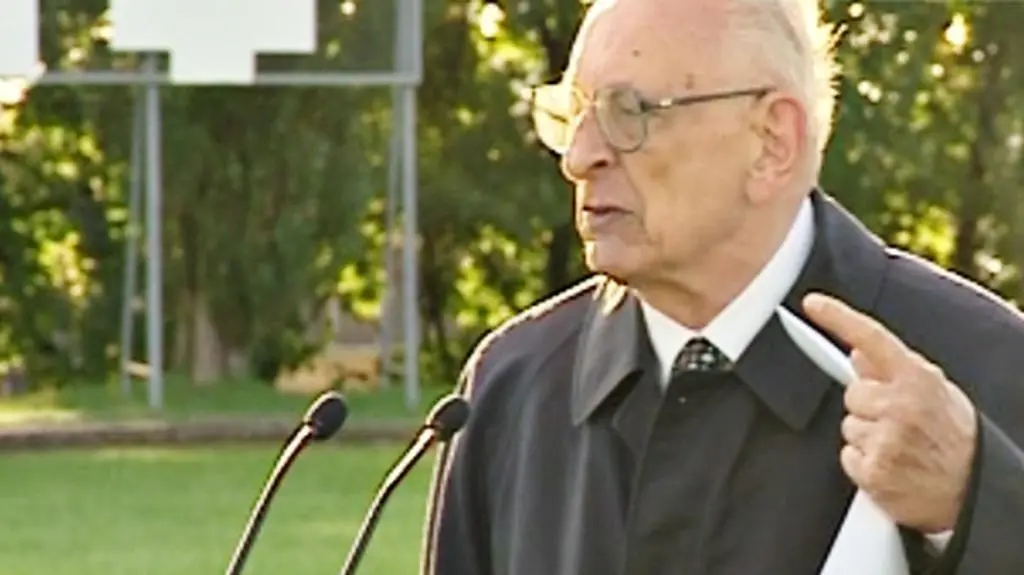 Prof. Bartoszewski oburzony zachowaniem wobec Bogdana Borusewicza