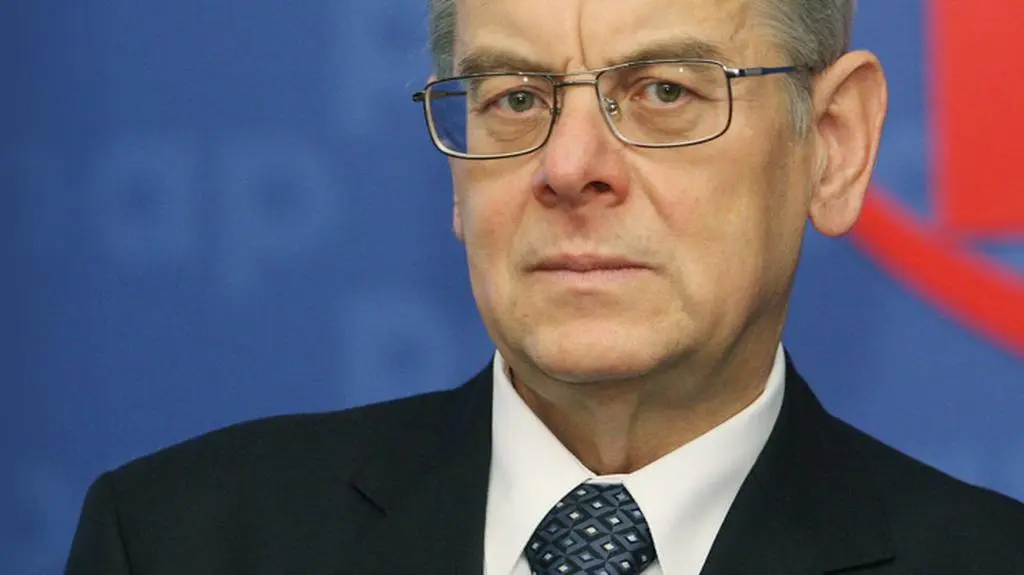 Prof. Nałęcz doradcą prezydenta (Fakty TVN)