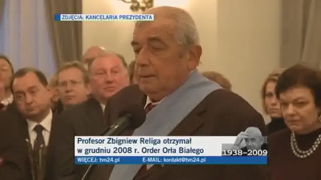 Prof. Religa w połowie grudnia odebrał Order Orła Białego z rąk prezydenta Lecha Kaczyńskiego / Kancelaria Prezydenta