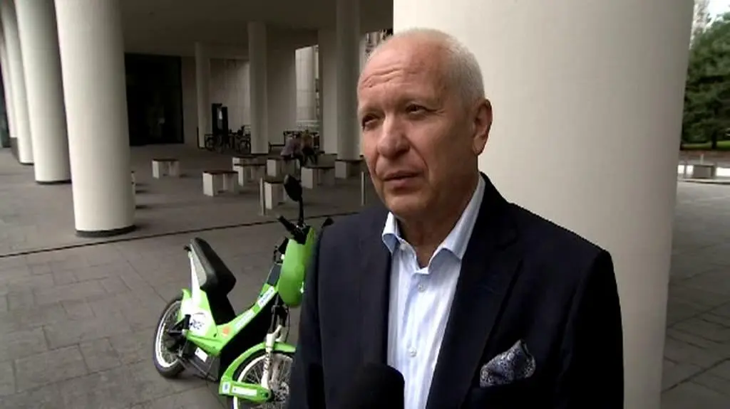 Profesor o pracy swoich studentów