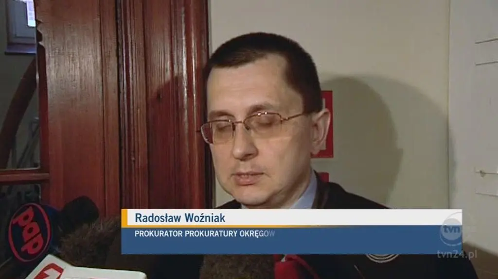 Prokurator: dochodziło do przywłaszczenia praw majątkowych. (TVN24)