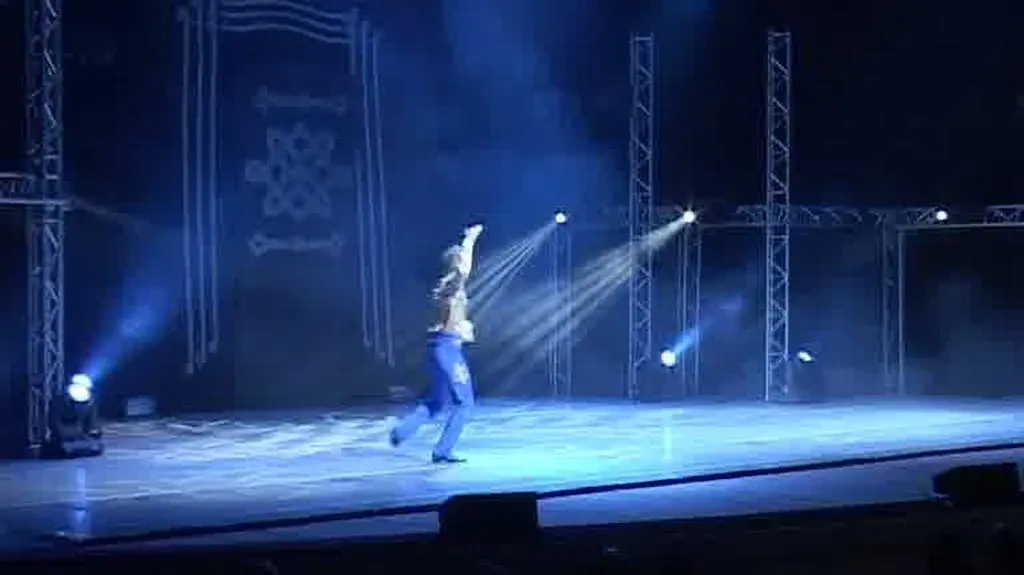 Prolog 'Lord of the Dance"