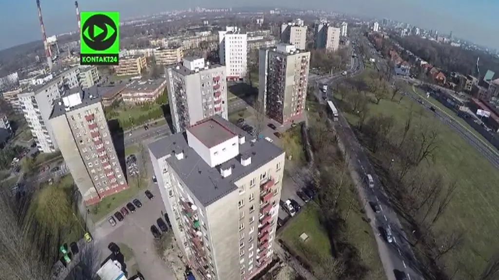 Prostowany budynek w Katowicach z lotu ptaka 
