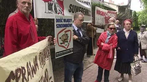 Protest przed domem Lecha Wałęsy