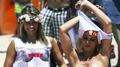 Protest topless w Brazylii. Domagają się prawa do opalania bez staników