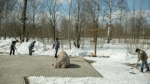 Przedstawiciele władz jadą do Smoleńska