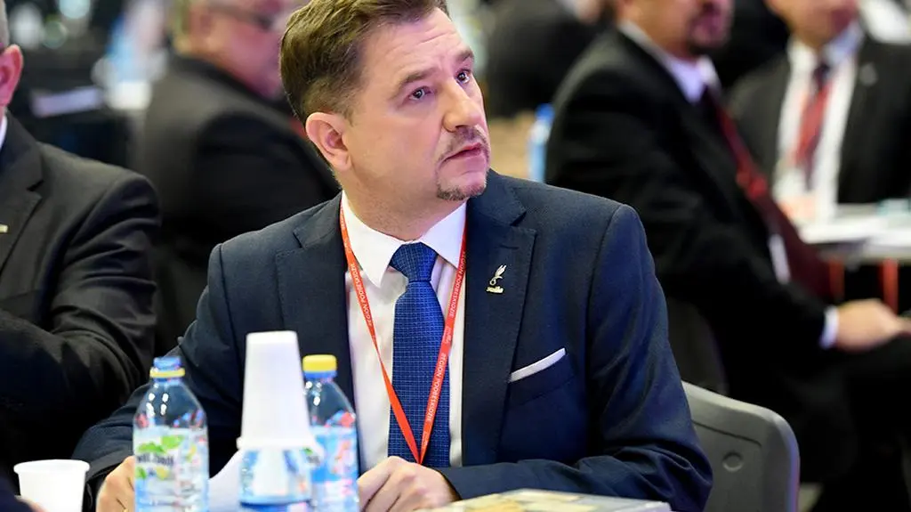 "Przewodniczący namawia ludzi do przemocy"