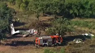 Przeżył jeden skoczek. Błękitny24 nad miejscem katastrofy lotniczej