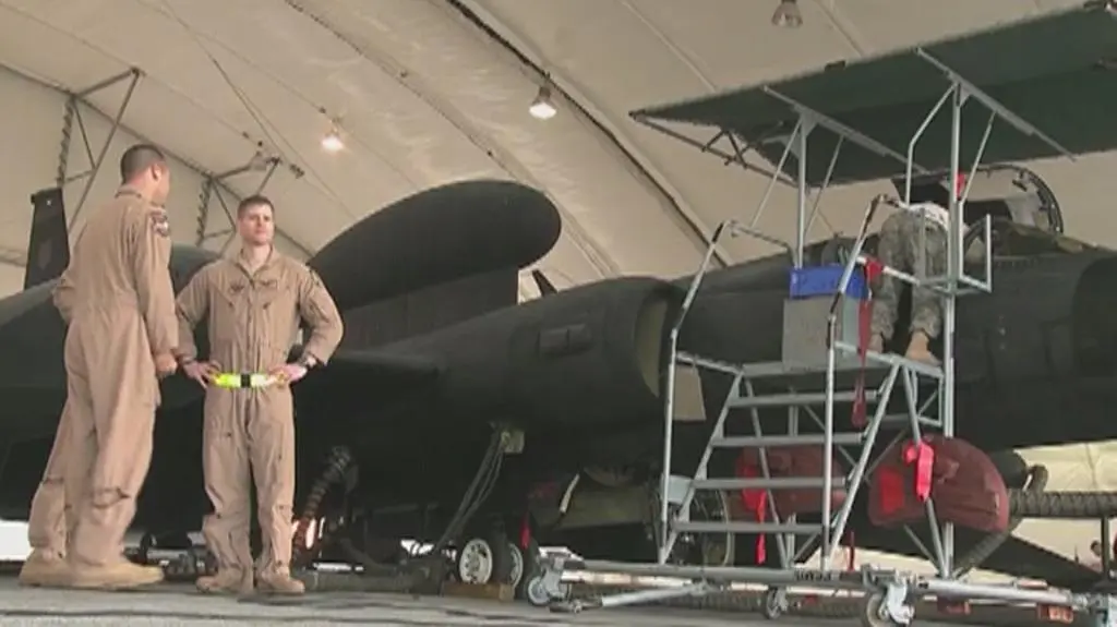 Przygotowania U-2 do lotu w "nieujawnionej lokalizacji w Azji"