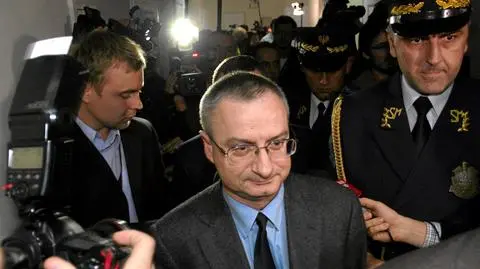"Przyjęcie dymisji Bondaryka to skandal i złamanie ustawy o ABW"