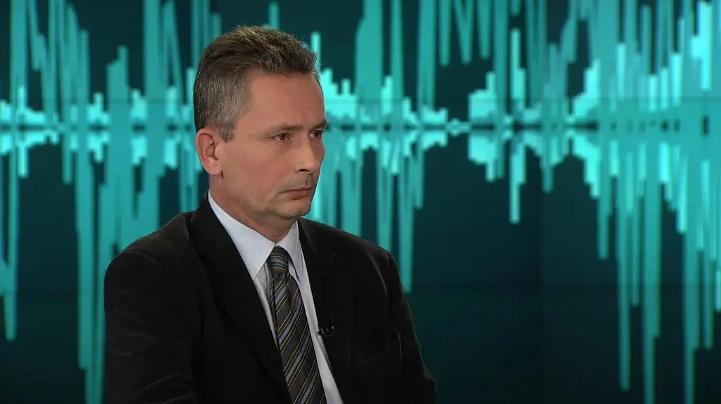 Publicyści o nagraniach "Wprost"