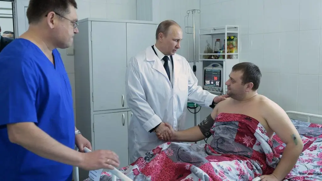 Putin z niezapowiedzianą wizytą w Wołgogradzie. Mówi o "ohydzie zbrodni" 