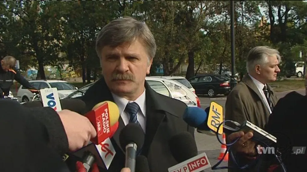 Putra: Używając języka bokserskiego, waga tych materiałów jest ciężka