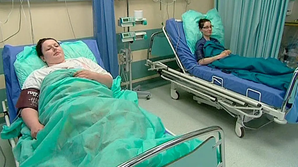 Ranni studenci wychodzą do domu
