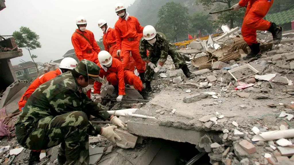 Ratownicy ciągle znajdują żywych