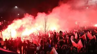 "Raz sierpem, raz młotem..." Okrzyki na "Marszu Niepodległości"