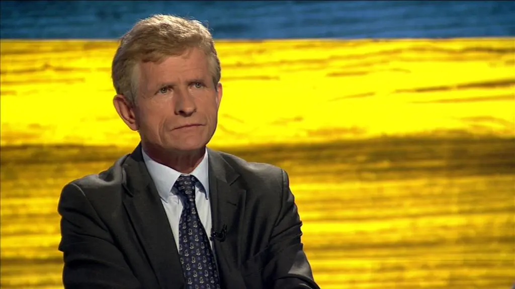 Roman Kuźniar w "Faktach po Faktach" 