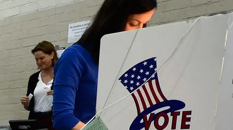 Romney nieprzyjazny kobietom?