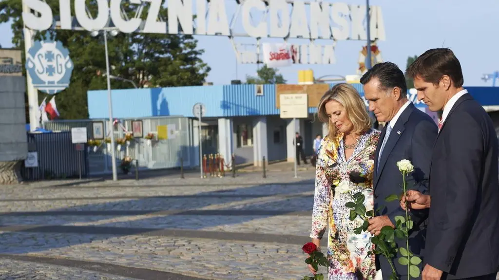 Romney oddał hołd poległym stoczniowcom