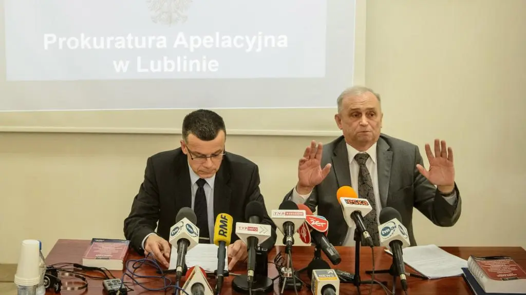 "Są dwa zarzuty, które dotyczą korzyści osobistych w postaci zaspokajania potrzeb seksualnych"
