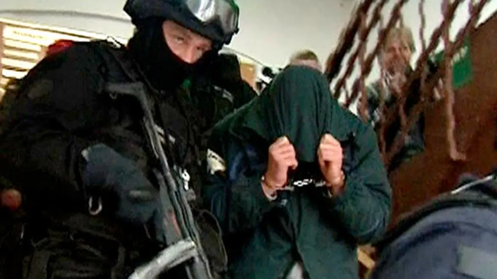 Sąd zdecydował się zatrzymać w areszcie wszystkich siedmiu żołnierzy