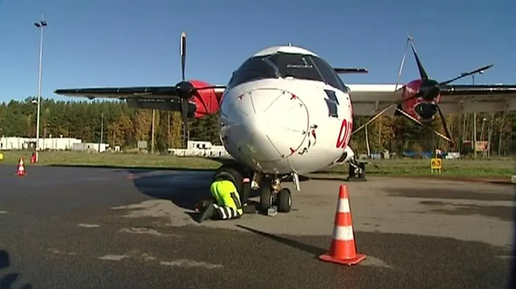 Samoloty są serwisowane raz w tygodniu