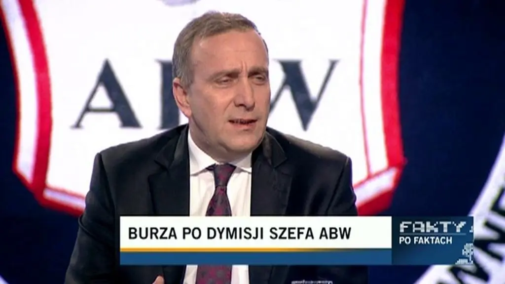 Schetyna jest przekonany, że Tusk przepisów o ABW nie złamał