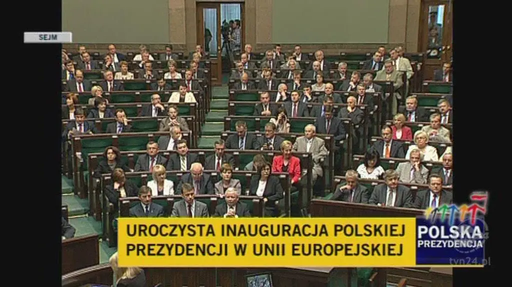 Schetyna:Piszemy przyszłość Polaków"/TVN24