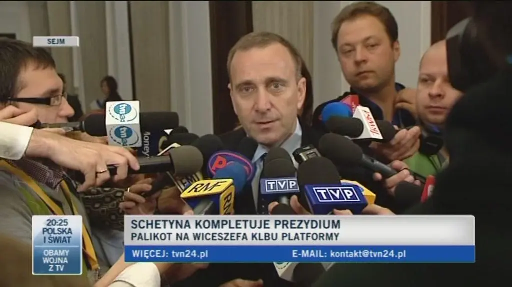 Schetyna: wolę go mieć przy sobie