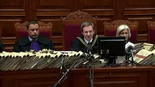 Sędzia: dowody są kruchymi ogniwami 