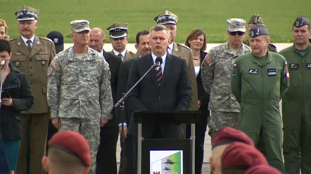 Siemoniak: Witajcie u przyjaciół