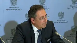 Sienkiewicz: czekam na raport policji