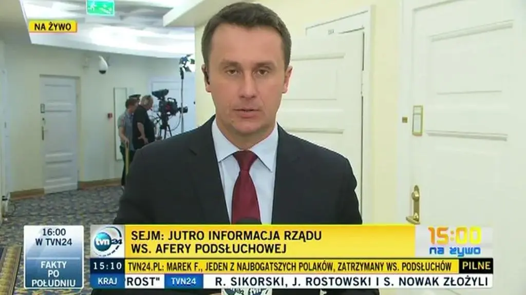 Sienkiewicz przed speckomisją ws. podsłuchów 