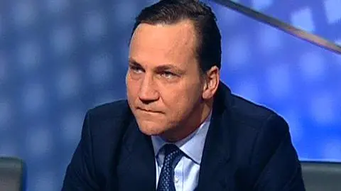 Sikorski: Każda zmiana niesie ze sobą niepewność