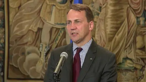 Sikorski na Ukrainie. "U sąsiada się pali. To może na nas wpłynąć"