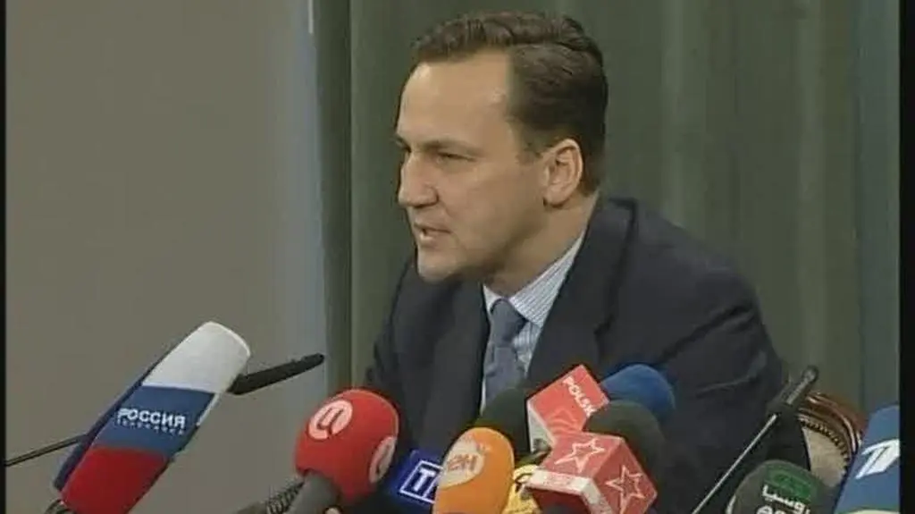 Sikorski o polityce energetycznej Rosji (TVN24)