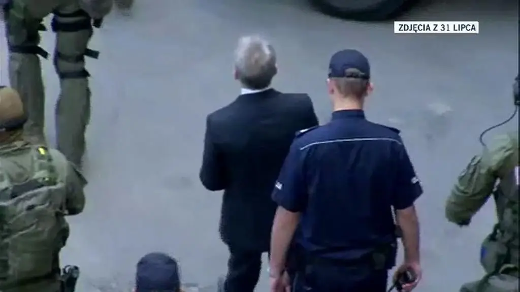 "Słowik" wychodzi  na wolność