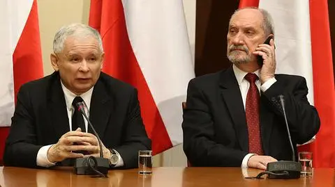 Smoleńsk a polityka