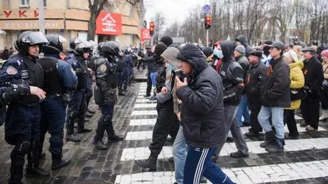 Specjalna jednostka Wostok, potem inne. MSW tworzy "młot na separatystów"