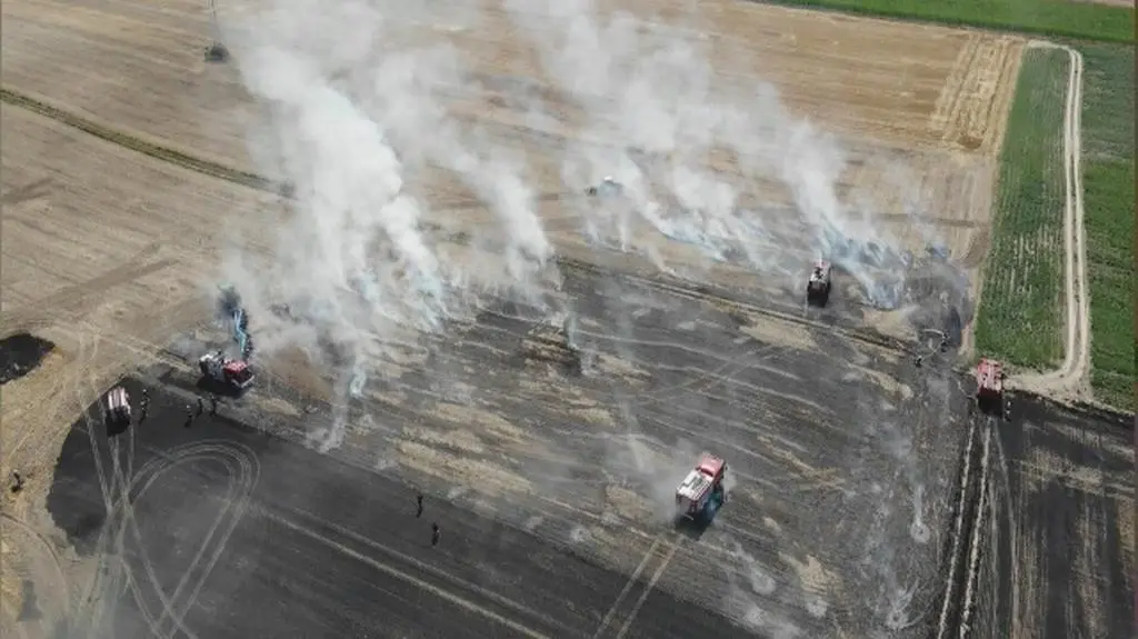 Strażacy ochotnicy chcą pomóc płonącej Australii